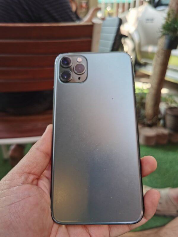 Gorilla Lite ฟิล์มหลังกันรอย แบบด้าน สำหรับ iPhone 11 Pro - Image 2